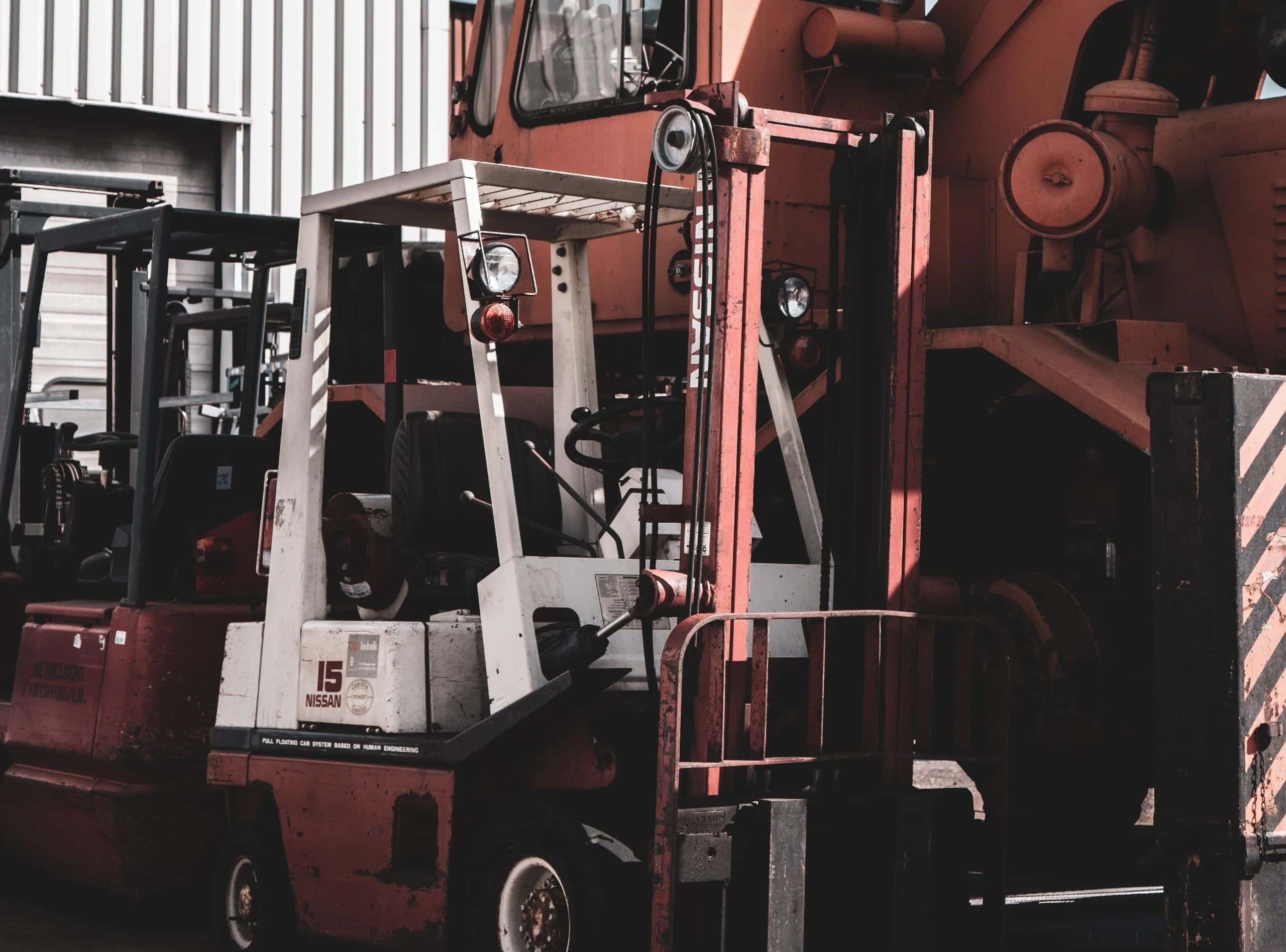 Forklift Expert’s Testimony Challenged for Reliance on Personal Experience