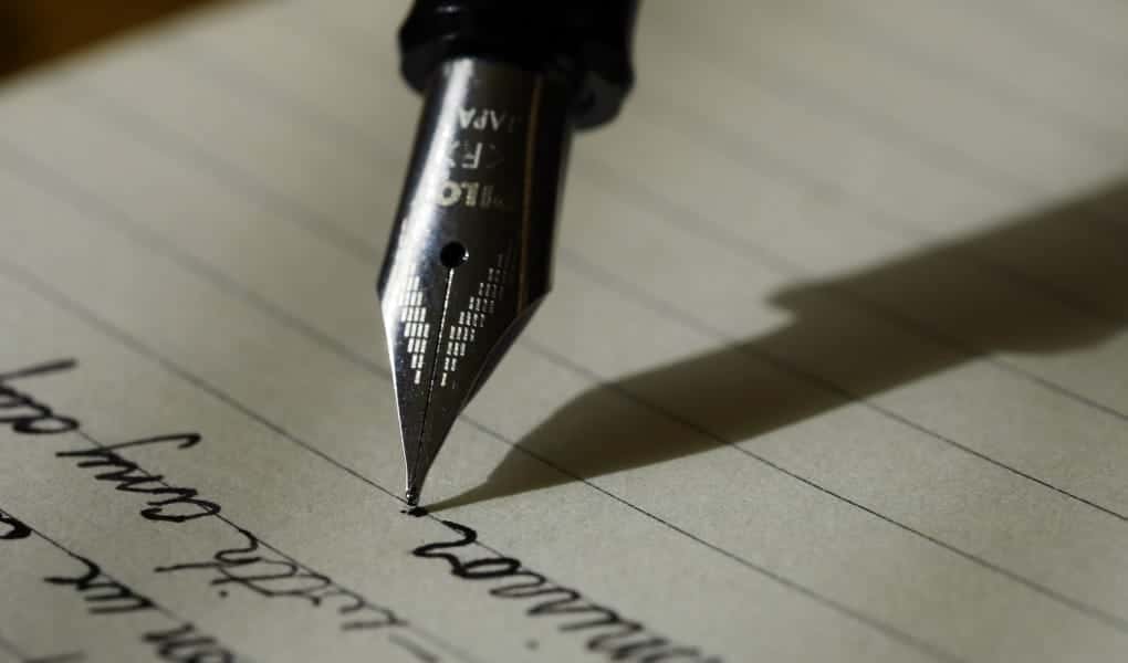 Handwriting Expert Discusses Fraudulently Signed Papers in Car Sale