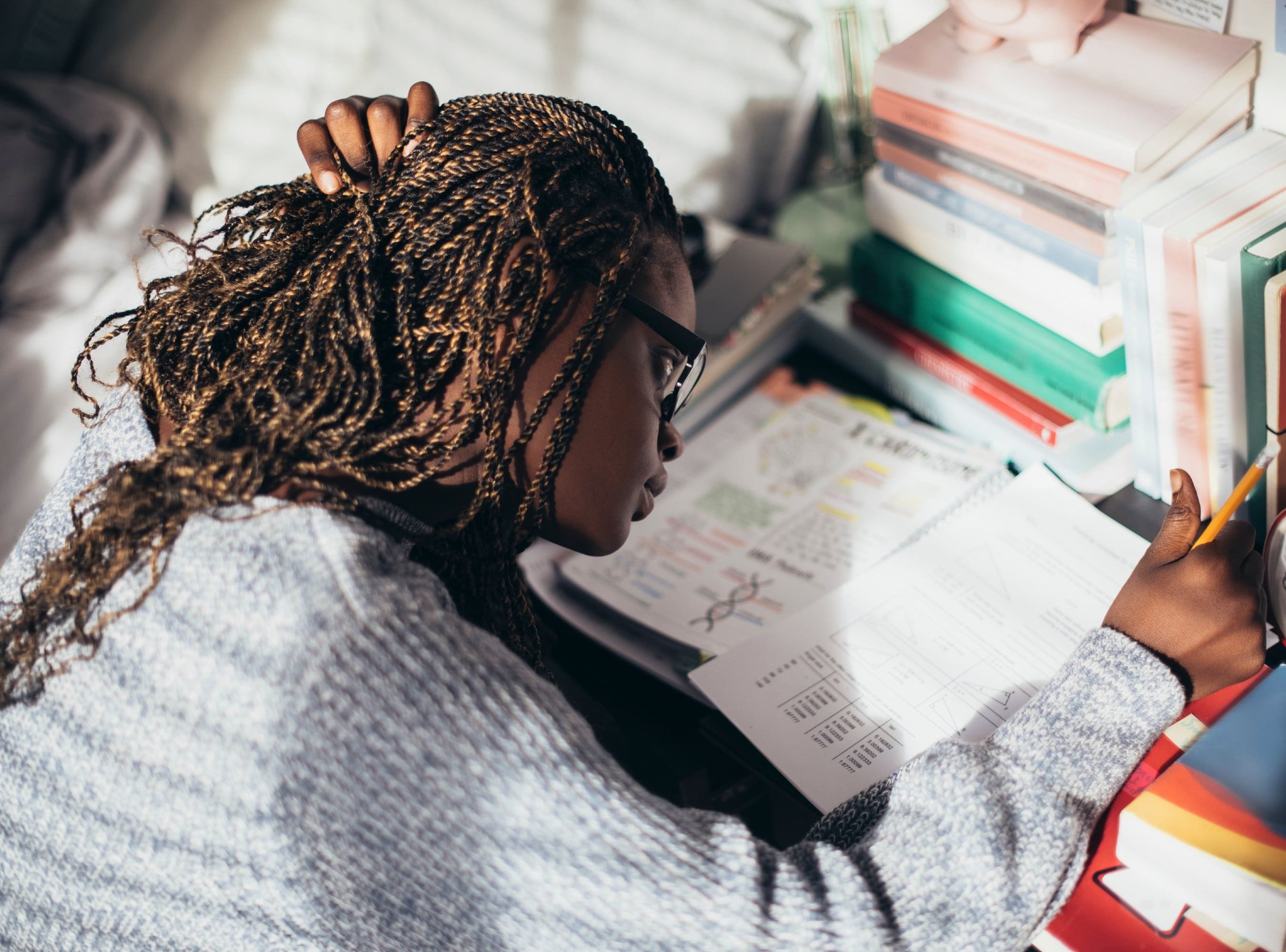 How Experts Can Best Support Legal Strategy Development