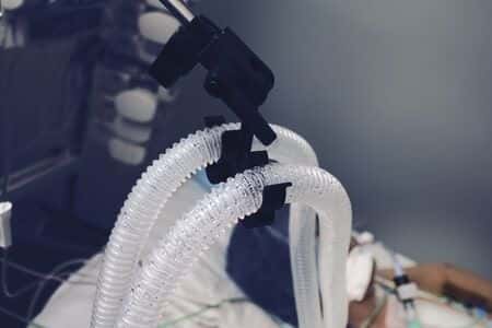 Patient Suffers Total Loss of Brain Function After Being Taken Off Of BiPAP