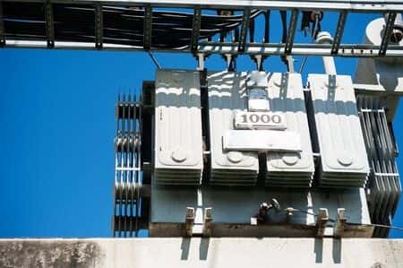 Allegedly Defective Power Source Electrocutes Senior Design Engineer