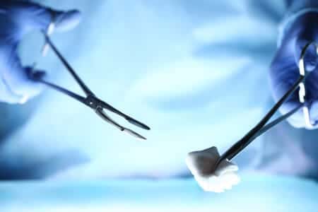 Faulty Stitch Causes Fatal Valve Replacement Surgery