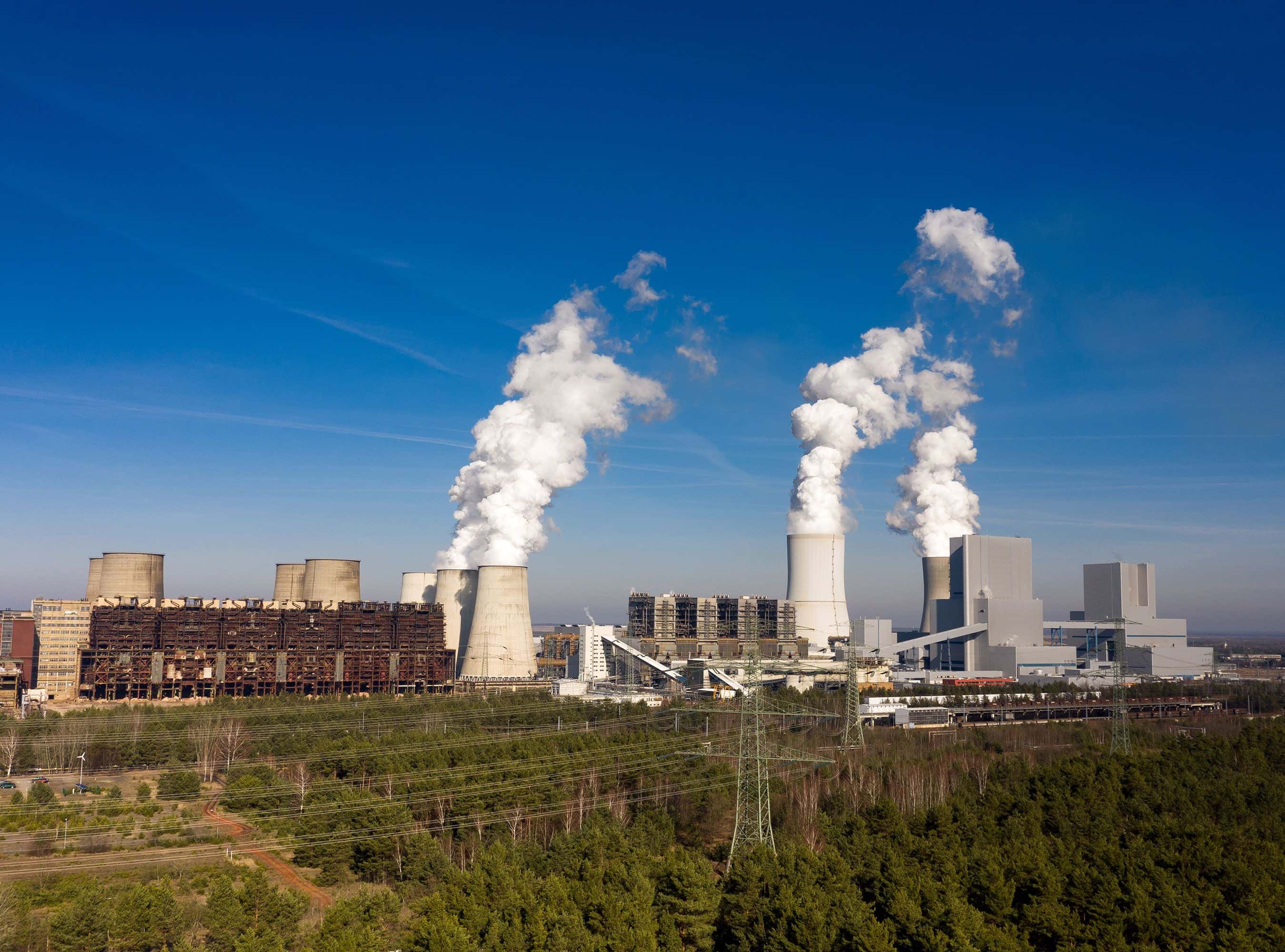 Environmental Expert Permitted to Opine on Clean Air Act Violations