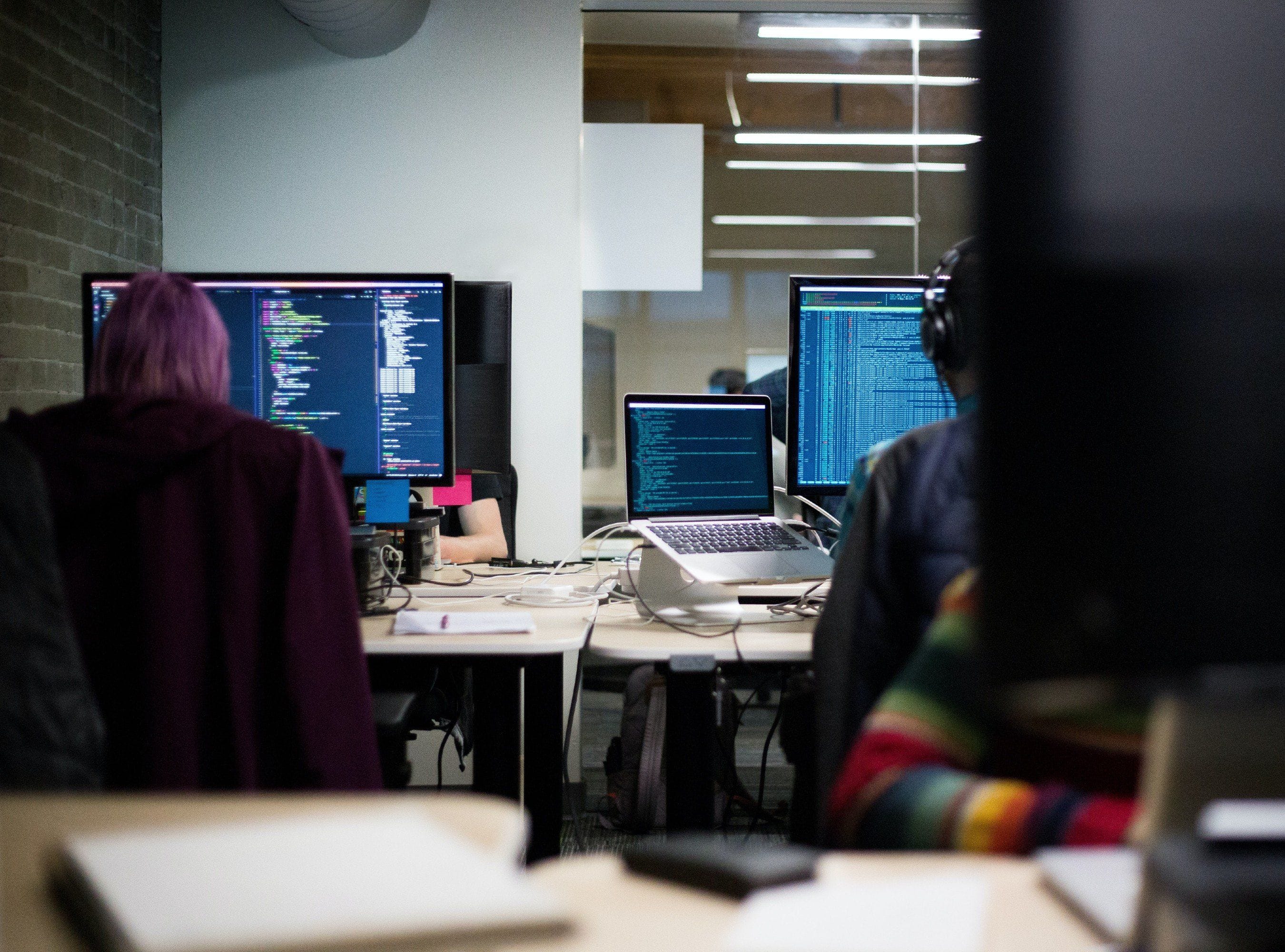 230 Spectrum Employees Test Positive for COVID-19 After Company Prohibits Remote Work