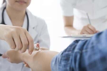 Patient Requires Skin Graft After Cryotherapy