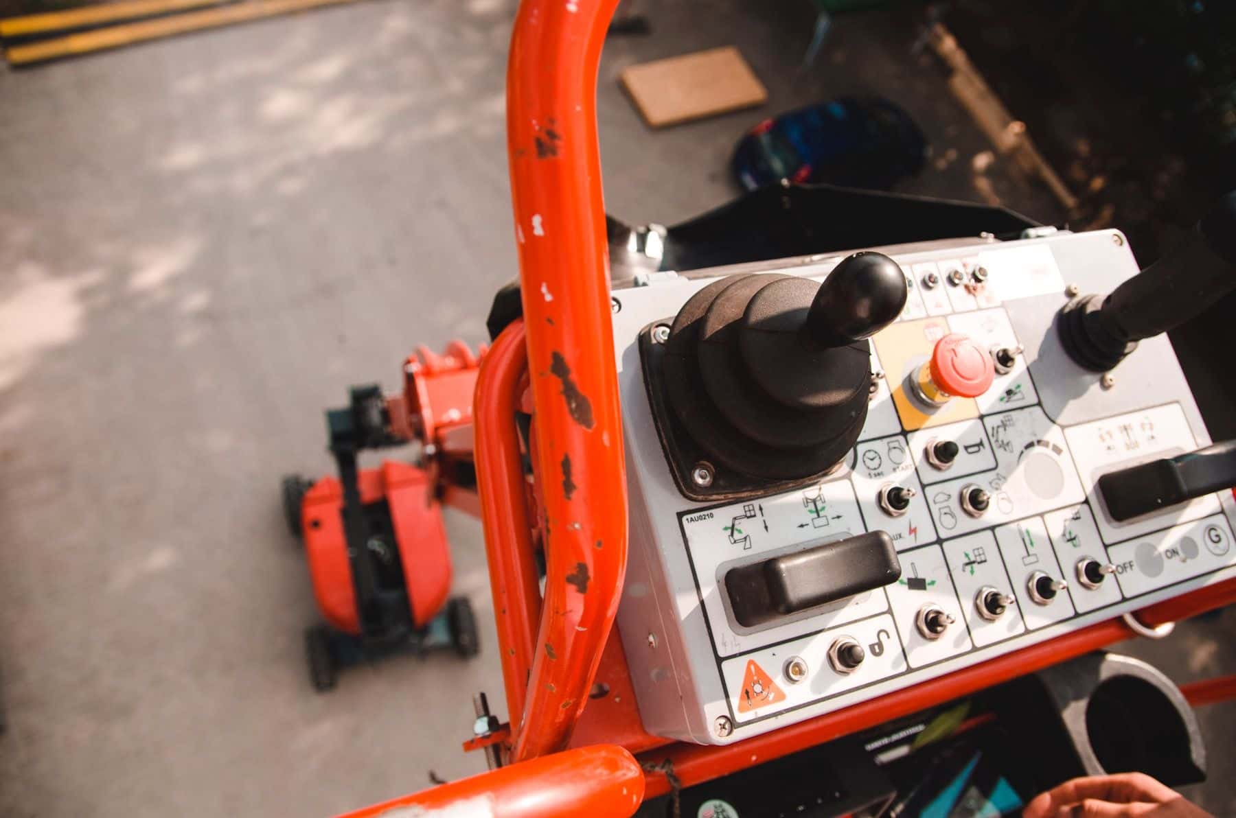 Hydraulic Bucket Lift